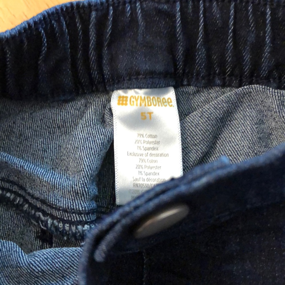 Jeans - Picture 3 of 5